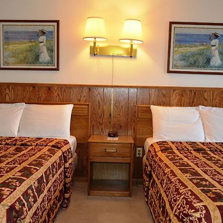 Viking Motel Lindsborg Phòng bức ảnh