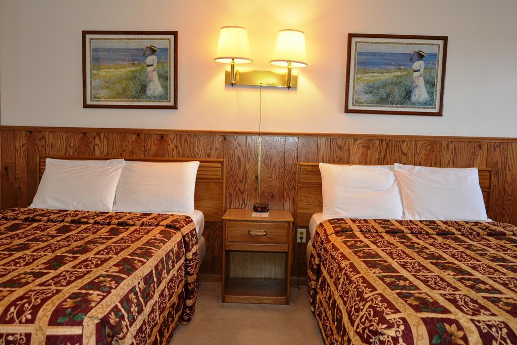 Viking Motel Lindsborg Phòng bức ảnh
